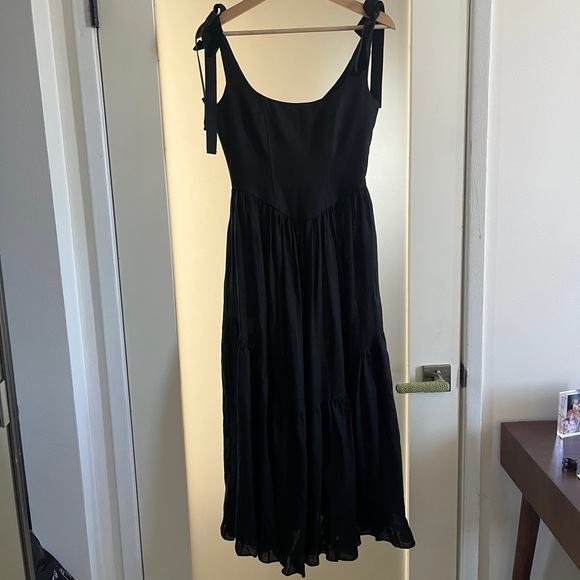 Mirabelle Dress XS in Black Linen - Picture 2 of 6